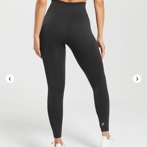 Black gym shark vital seamless 2.0 leggings. Size XL